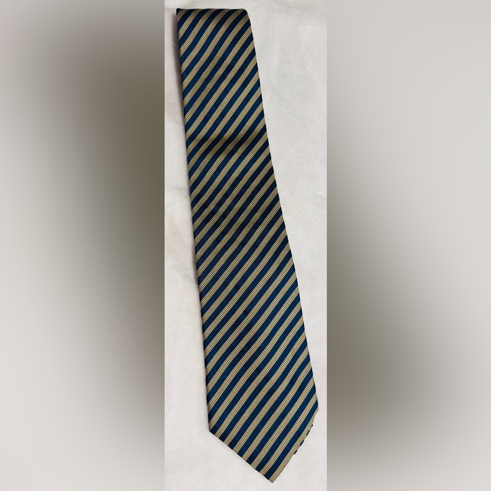 J. CREW 100% Silk 58” Handmade Tie